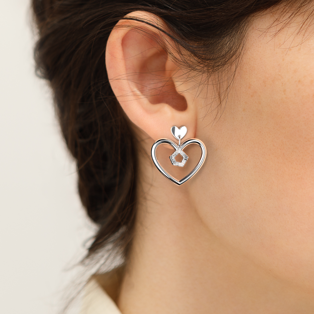 girafe-c-ur-earrings-les-intemporels-pendantes-2