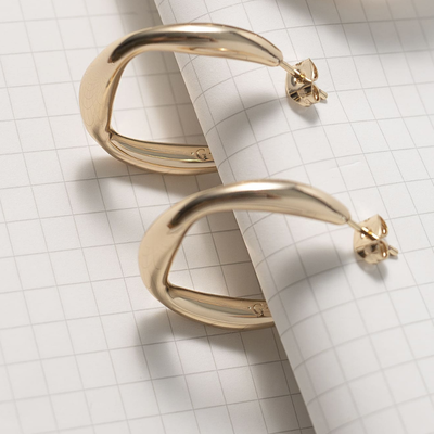 runway-earrings-creoles