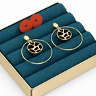 coffret-girafe-pailletee-coffrets_institutionnels-1