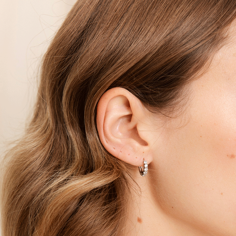 bar-à-boucle-d-oreilles-les-cadettes